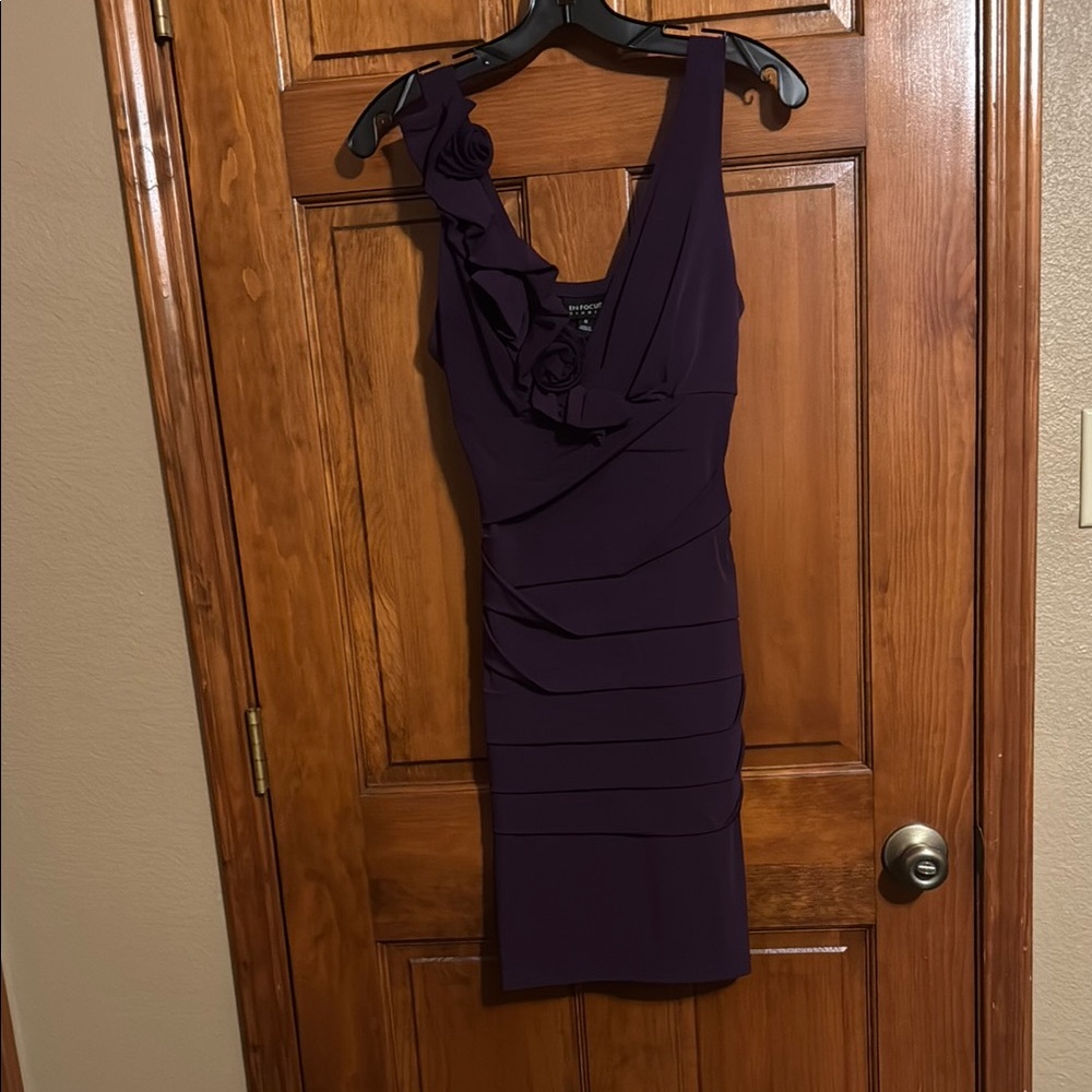 Elegant Purple Sleeveless Dress